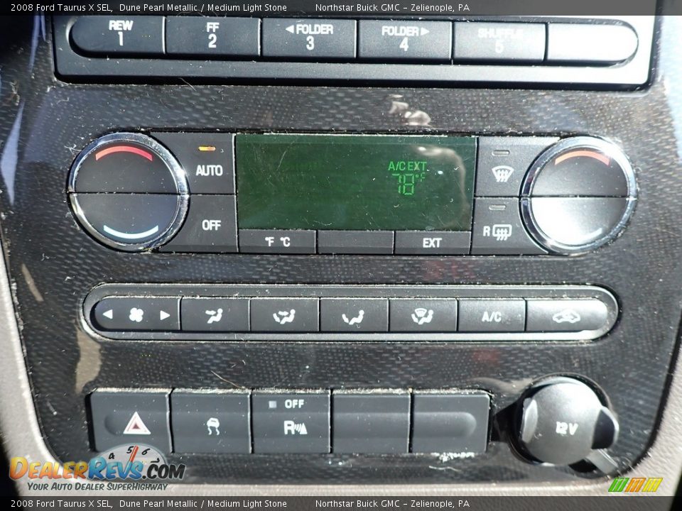 2008 Ford Taurus X SEL Dune Pearl Metallic / Medium Light Stone Photo #29