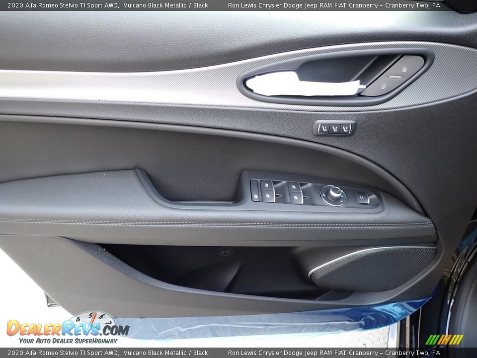 Door Panel of 2020 Alfa Romeo Stelvio TI Sport AWD Photo #16