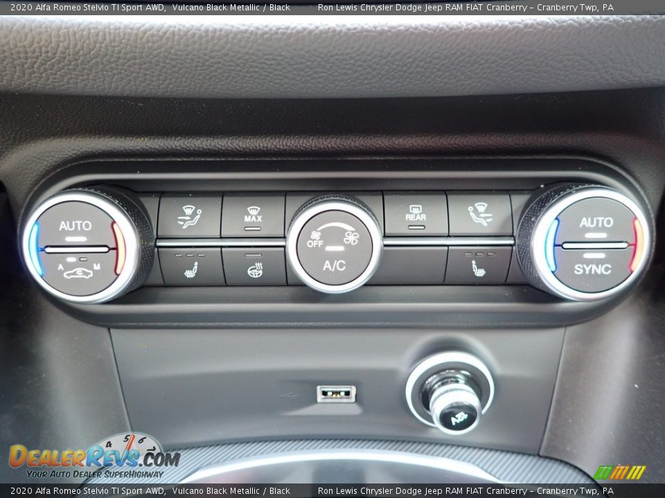 Controls of 2020 Alfa Romeo Stelvio TI Sport AWD Photo #19