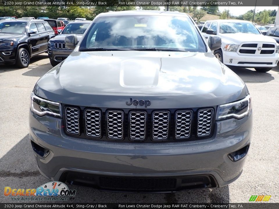 2020 Jeep Grand Cherokee Altitude 4x4 Sting-Gray / Black Photo #2