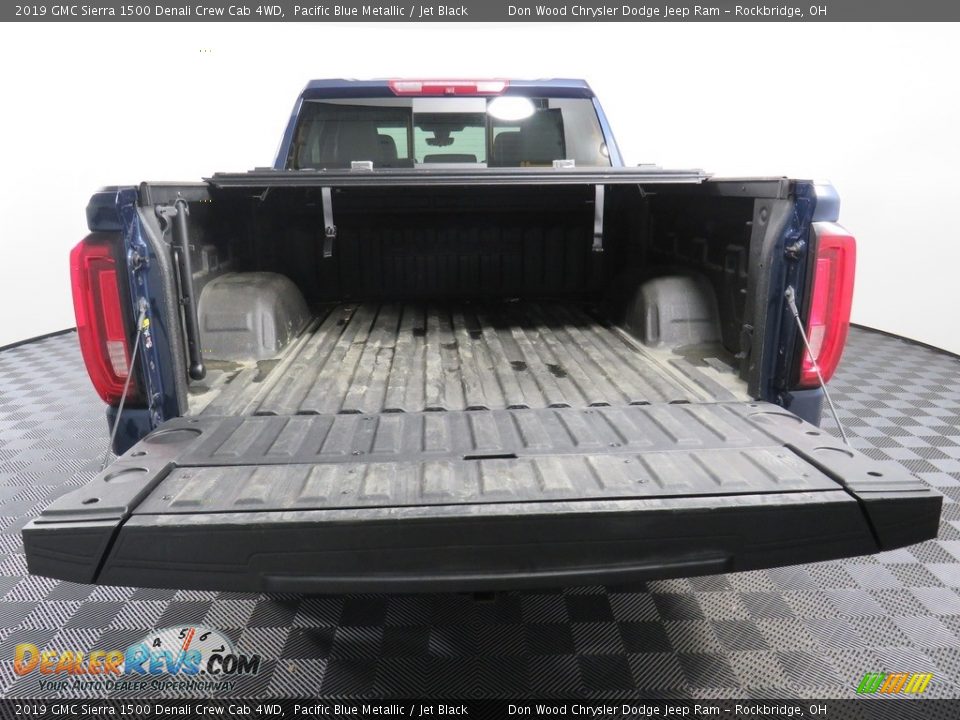 2019 GMC Sierra 1500 Denali Crew Cab 4WD Pacific Blue Metallic / Jet Black Photo #17