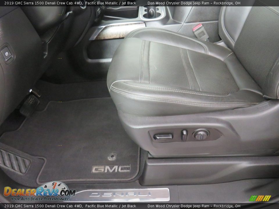 2019 GMC Sierra 1500 Denali Crew Cab 4WD Pacific Blue Metallic / Jet Black Photo #24