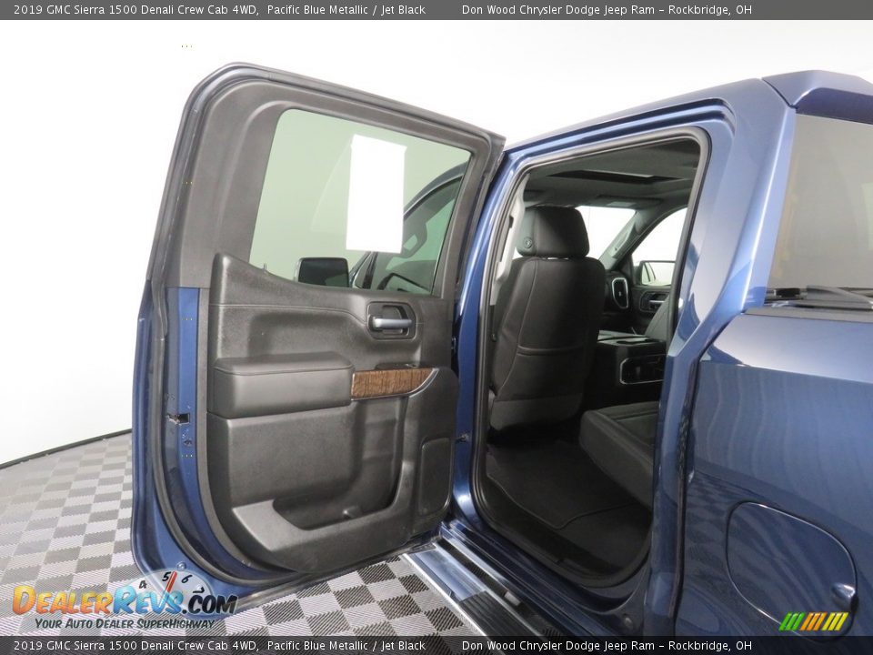 2019 GMC Sierra 1500 Denali Crew Cab 4WD Pacific Blue Metallic / Jet Black Photo #28