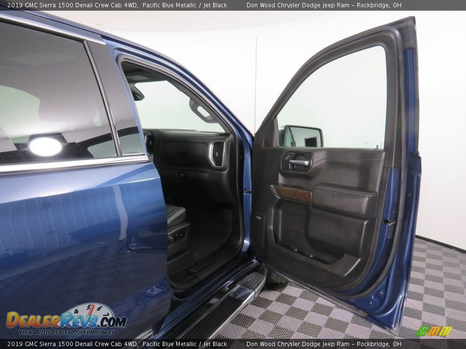 2019 GMC Sierra 1500 Denali Crew Cab 4WD Pacific Blue Metallic / Jet Black Photo #34