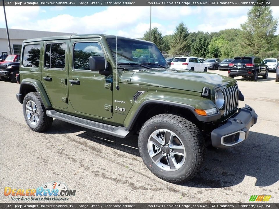 Front 3/4 View of 2020 Jeep Wrangler Unlimited Sahara 4x4 Photo #3