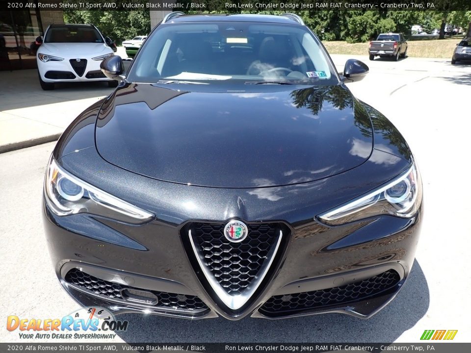 2020 Alfa Romeo Stelvio TI Sport AWD Vulcano Black Metallic / Black Photo #2