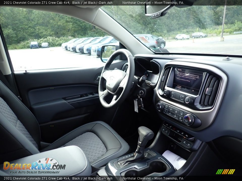 Dashboard of 2021 Chevrolet Colorado Z71 Crew Cab 4x4 Photo #10