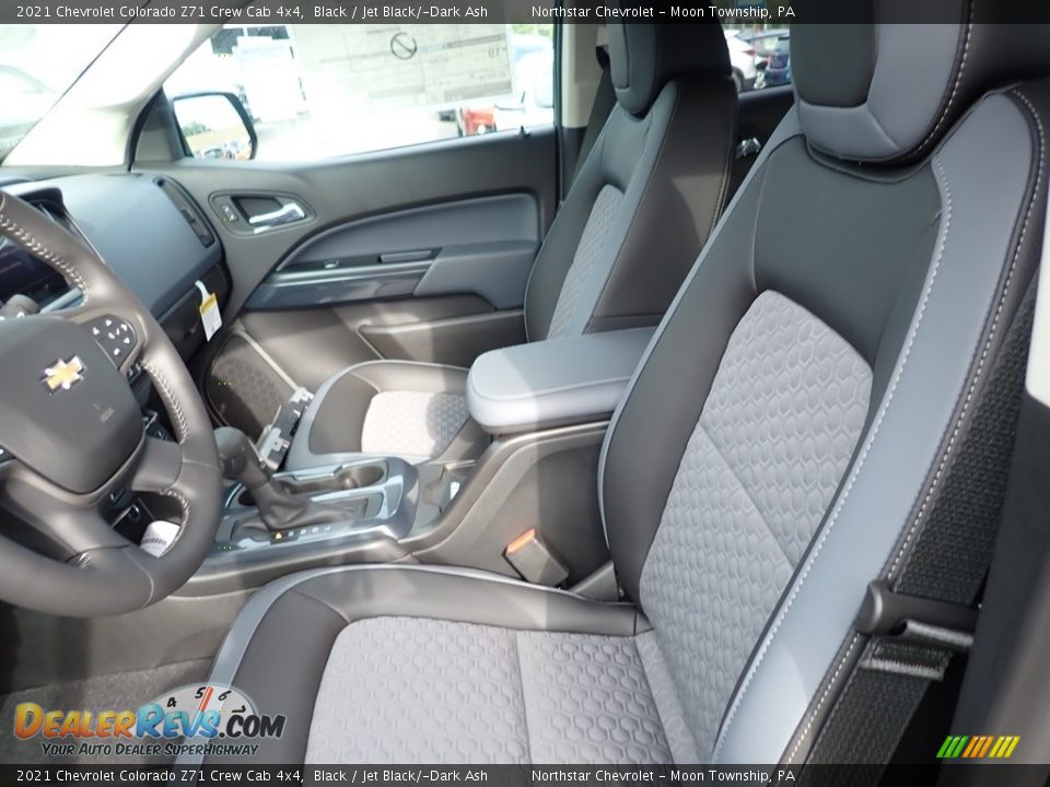 Front Seat of 2021 Chevrolet Colorado Z71 Crew Cab 4x4 Photo #14
