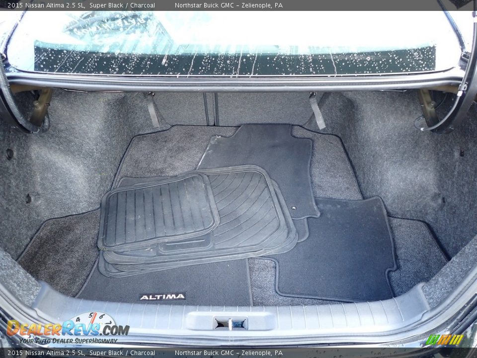 2015 Nissan Altima 2.5 SL Super Black / Charcoal Photo #10