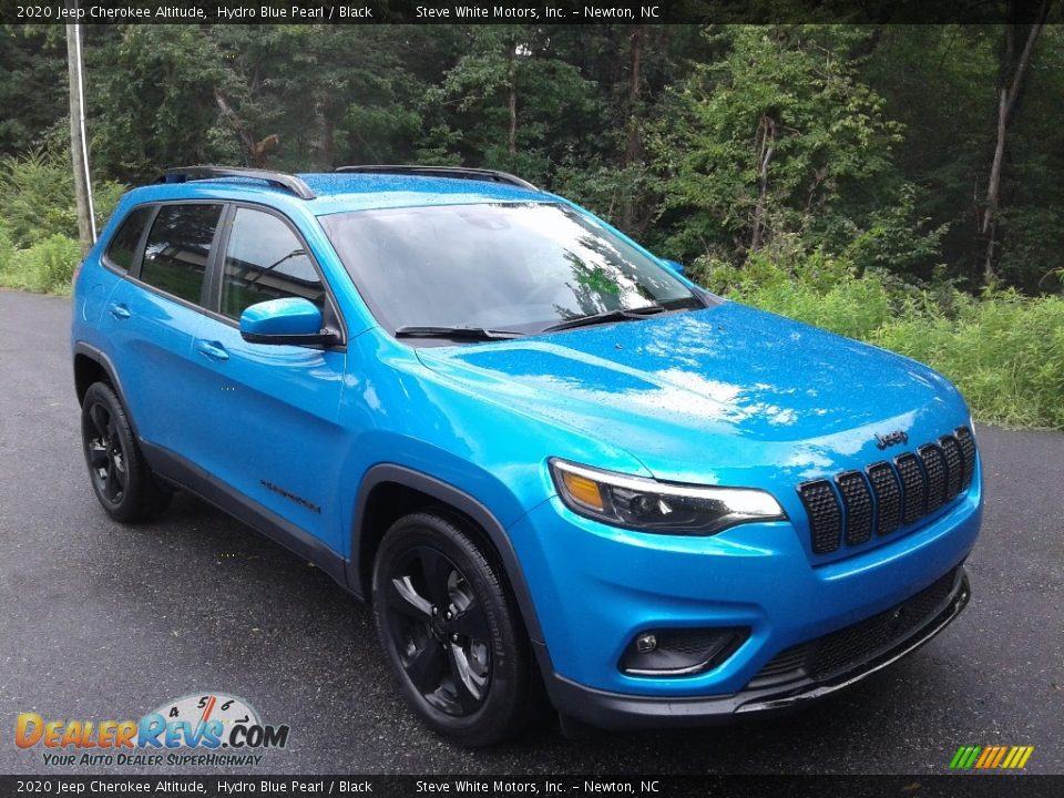 2020 Jeep Cherokee Altitude Hydro Blue Pearl / Black Photo #4