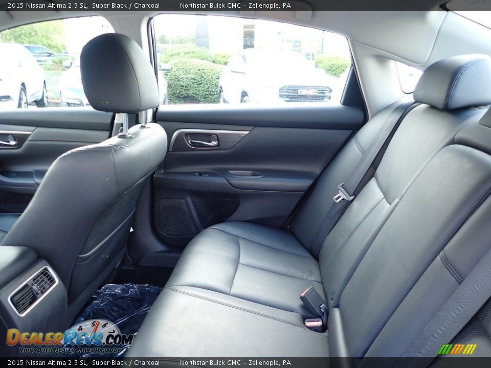 2015 Nissan Altima 2.5 SL Super Black / Charcoal Photo #19