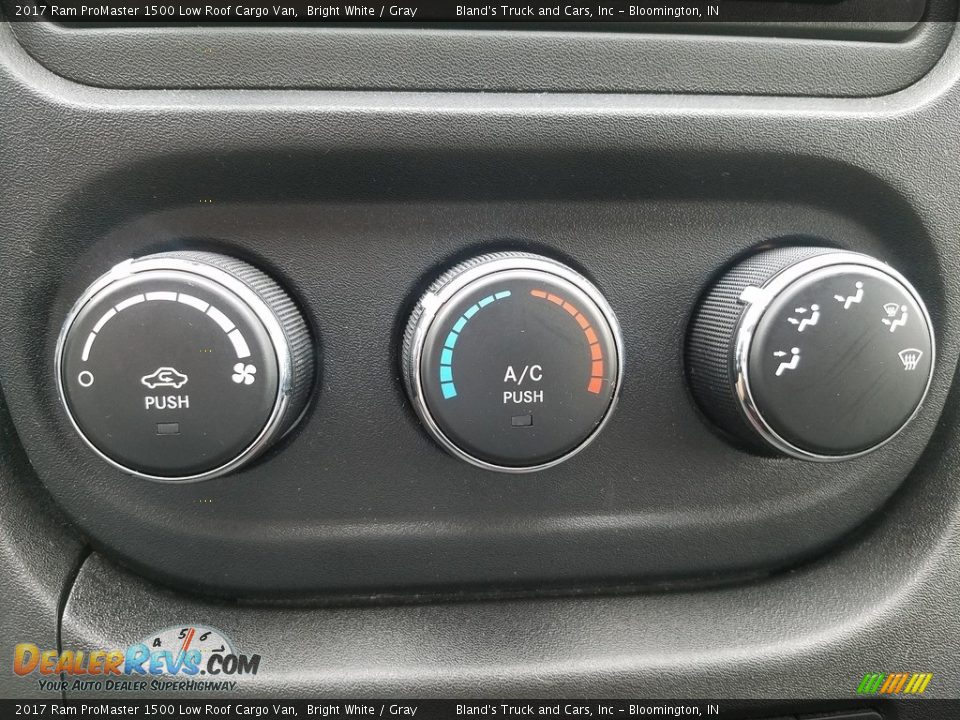 2017 Ram ProMaster 1500 Low Roof Cargo Van Bright White / Gray Photo #29