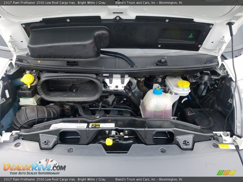 2017 Ram ProMaster 1500 Low Roof Cargo Van Bright White / Gray Photo #36