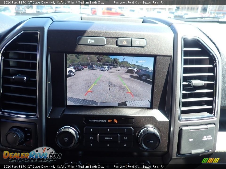 2020 Ford F150 XLT SuperCrew 4x4 Oxford White / Medium Earth Gray Photo #18