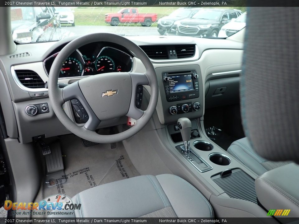 2017 Chevrolet Traverse LS Tungsten Metallic / Dark Titanium/Light Titanium Photo #21