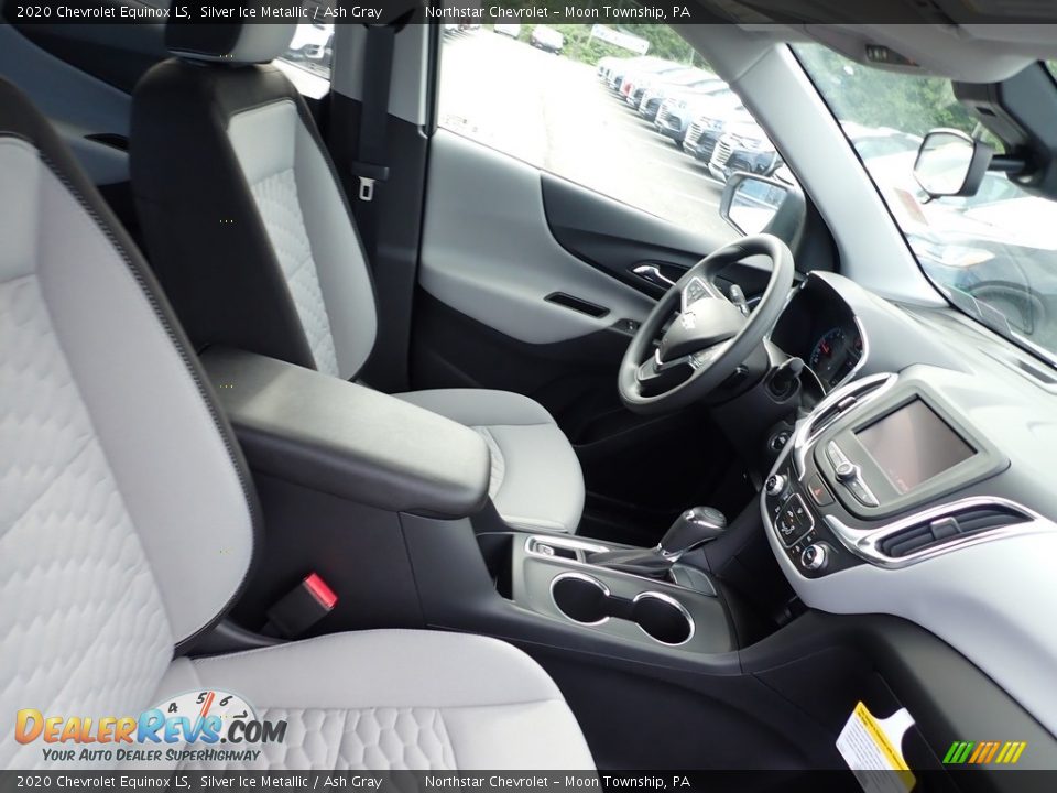 2020 Chevrolet Equinox LS Silver Ice Metallic / Ash Gray Photo #10