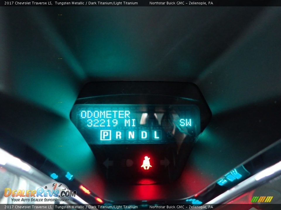 2017 Chevrolet Traverse LS Tungsten Metallic / Dark Titanium/Light Titanium Photo #30