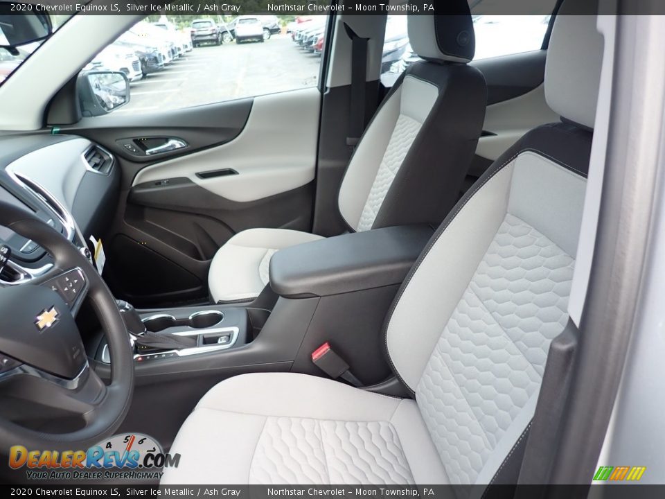 2020 Chevrolet Equinox LS Silver Ice Metallic / Ash Gray Photo #15