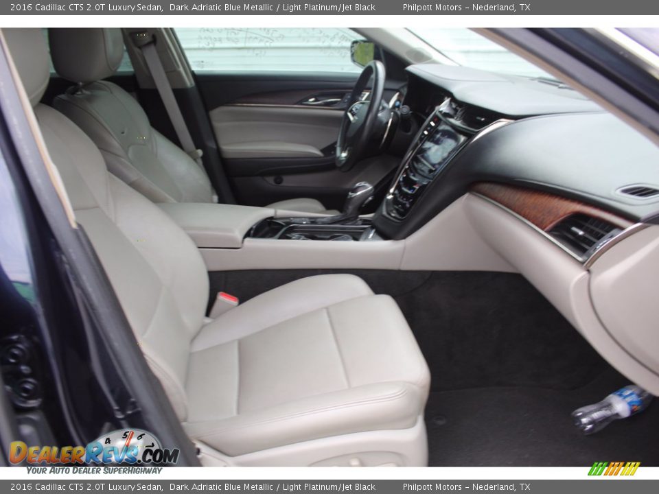 Front Seat of 2016 Cadillac CTS 2.0T Luxury Sedan Photo #32