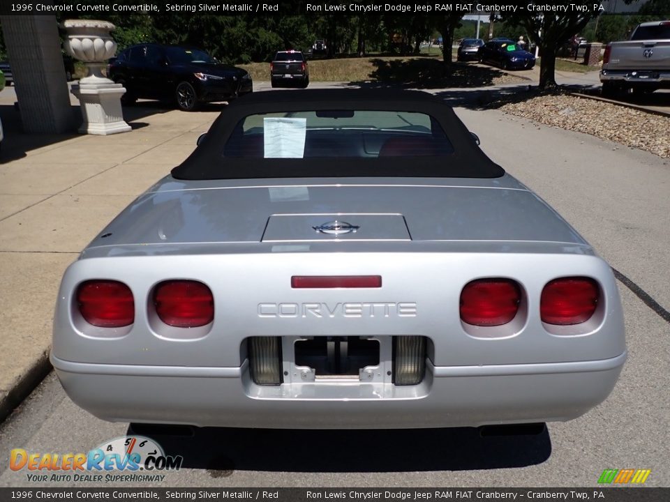 1996 Chevrolet Corvette Convertible Sebring Silver Metallic / Red Photo #3