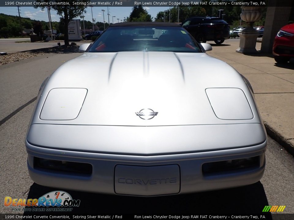 1996 Chevrolet Corvette Convertible Sebring Silver Metallic / Red Photo #7