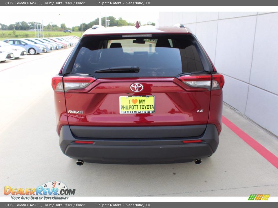 2019 Toyota RAV4 LE Ruby Flare Pearl / Black Photo #7
