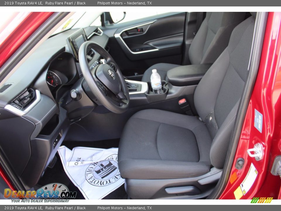 2019 Toyota RAV4 LE Ruby Flare Pearl / Black Photo #10