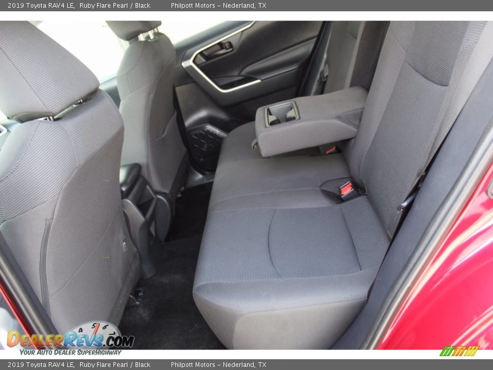 2019 Toyota RAV4 LE Ruby Flare Pearl / Black Photo #19