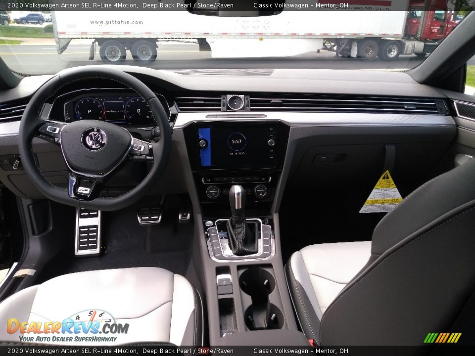 Dashboard of 2020 Volkswagen Arteon SEL R-Line 4Motion Photo #4