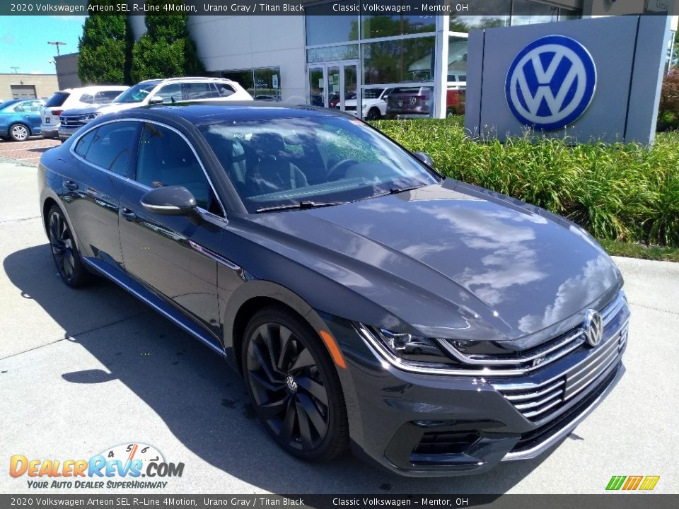 Front 3/4 View of 2020 Volkswagen Arteon SEL R-Line 4Motion Photo #1