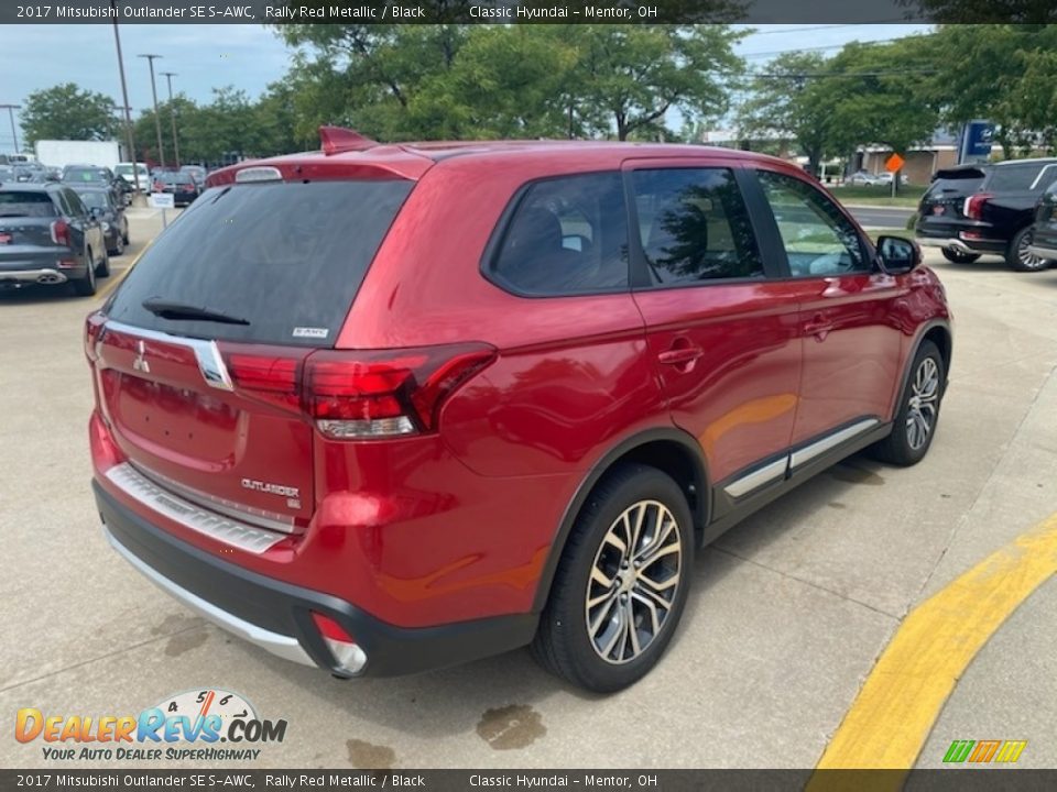 Rally Red Metallic 2017 Mitsubishi Outlander SE S-AWC Photo #2