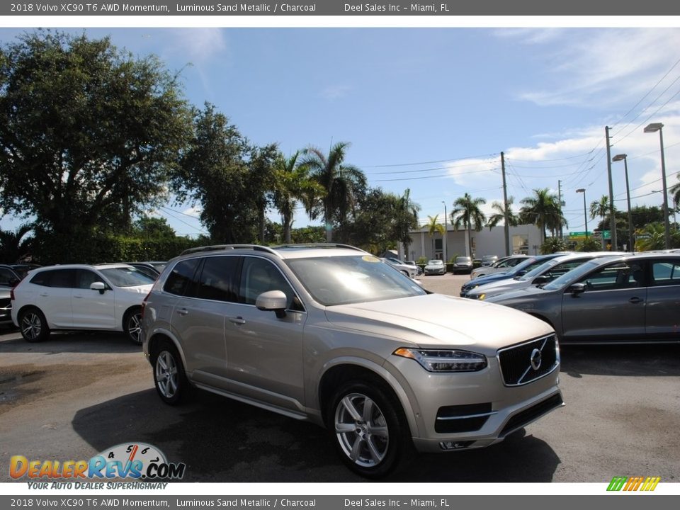 2018 Volvo XC90 T6 AWD Momentum Luminous Sand Metallic / Charcoal Photo #1