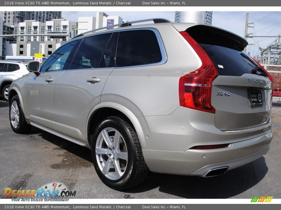 2018 Volvo XC90 T6 AWD Momentum Luminous Sand Metallic / Charcoal Photo #7
