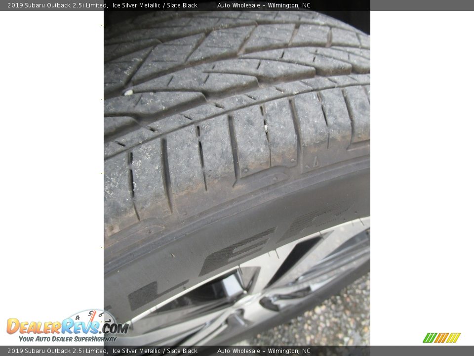 2019 Subaru Outback 2.5i Limited Ice Silver Metallic / Slate Black Photo #8