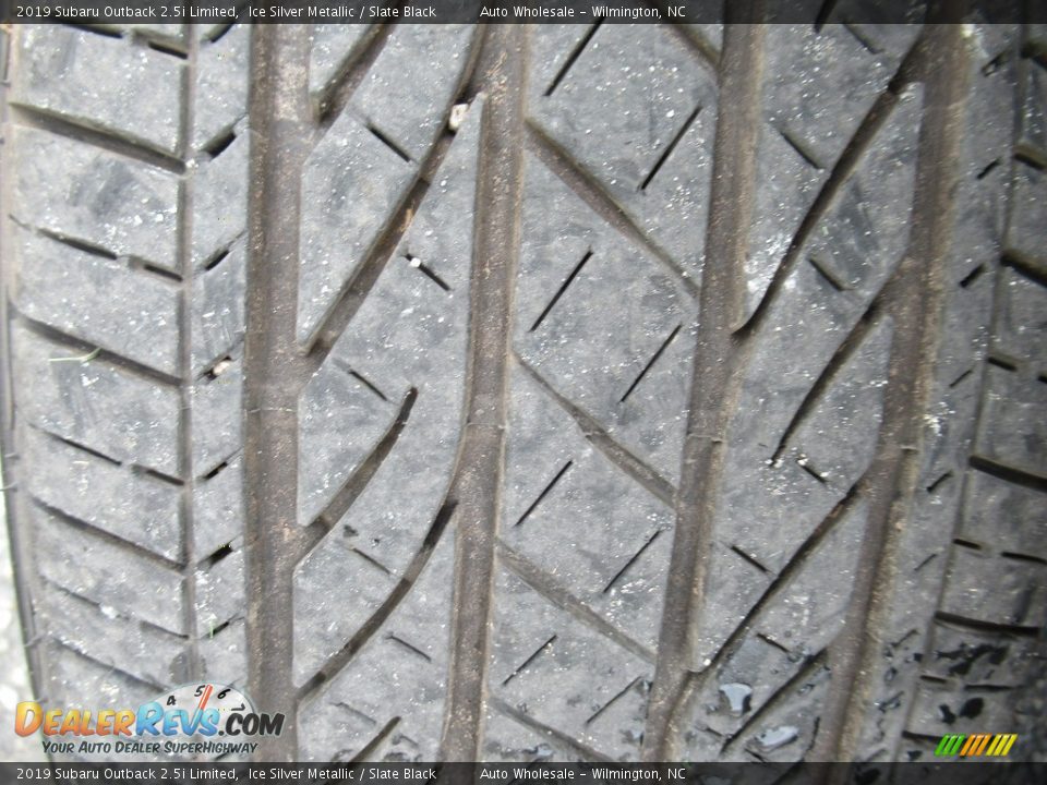 2019 Subaru Outback 2.5i Limited Ice Silver Metallic / Slate Black Photo #9