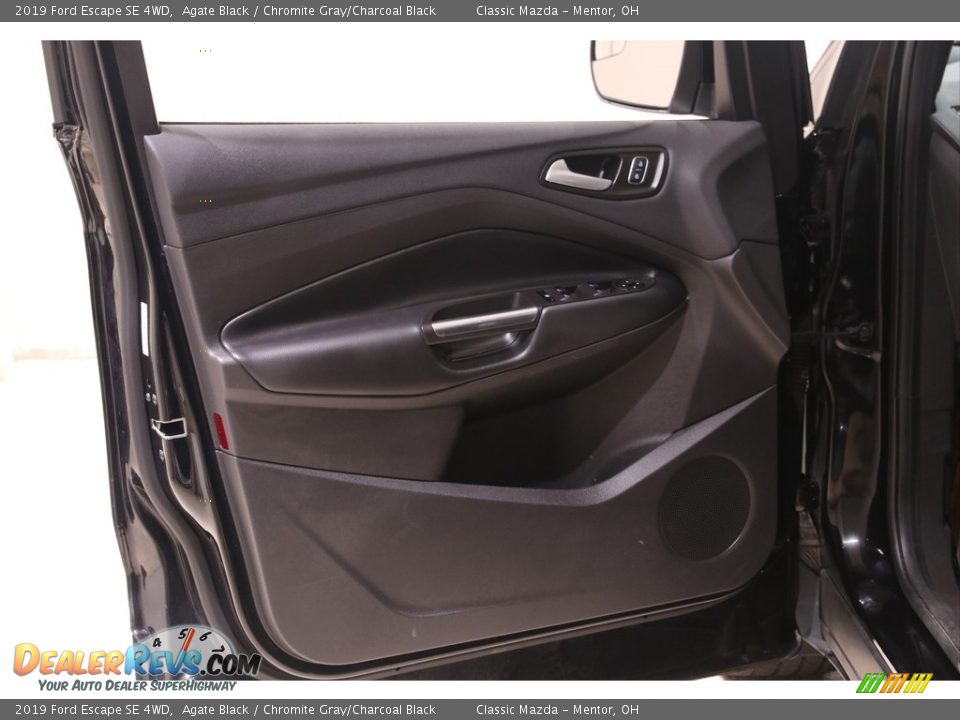 2019 Ford Escape SE 4WD Agate Black / Chromite Gray/Charcoal Black Photo #5