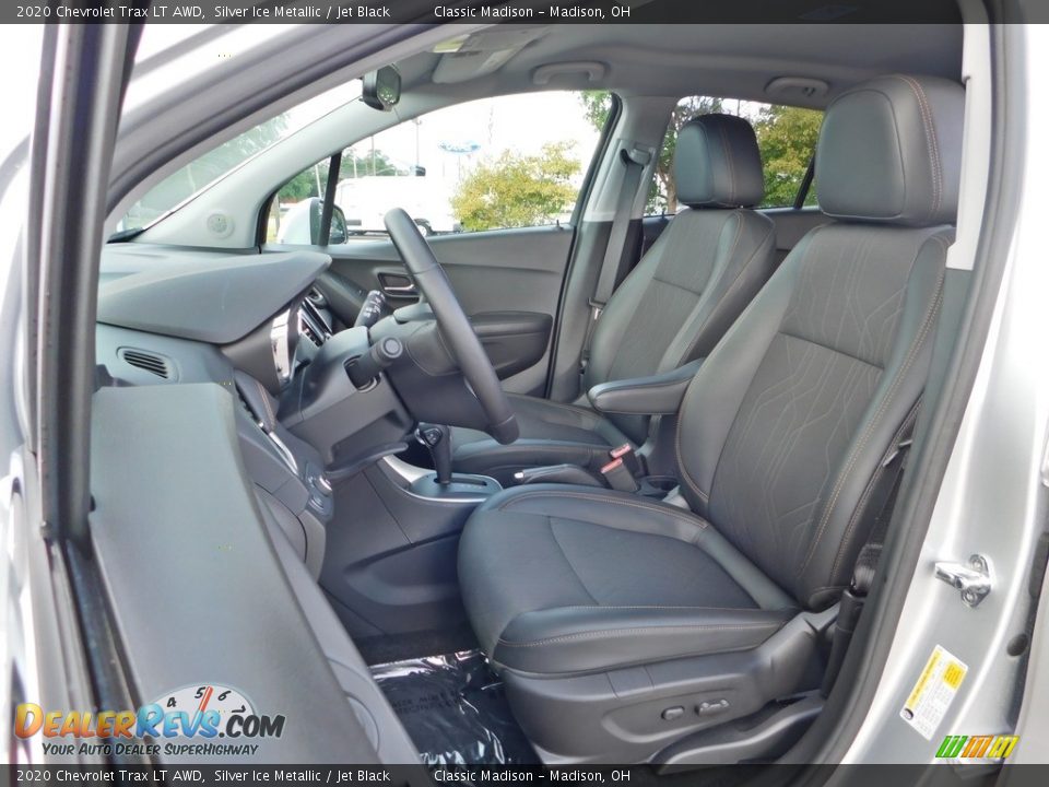 2020 Chevrolet Trax LT AWD Silver Ice Metallic / Jet Black Photo #2