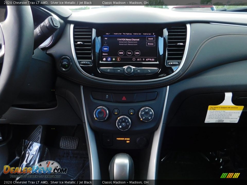 2020 Chevrolet Trax LT AWD Silver Ice Metallic / Jet Black Photo #14