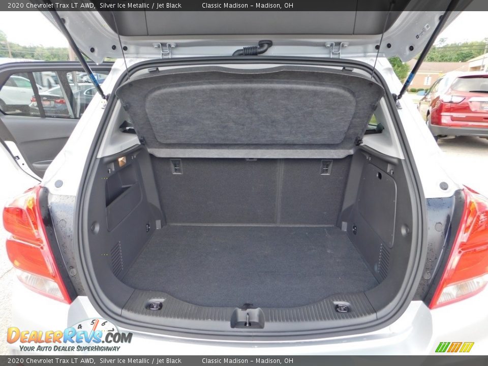 2020 Chevrolet Trax LT AWD Silver Ice Metallic / Jet Black Photo #25