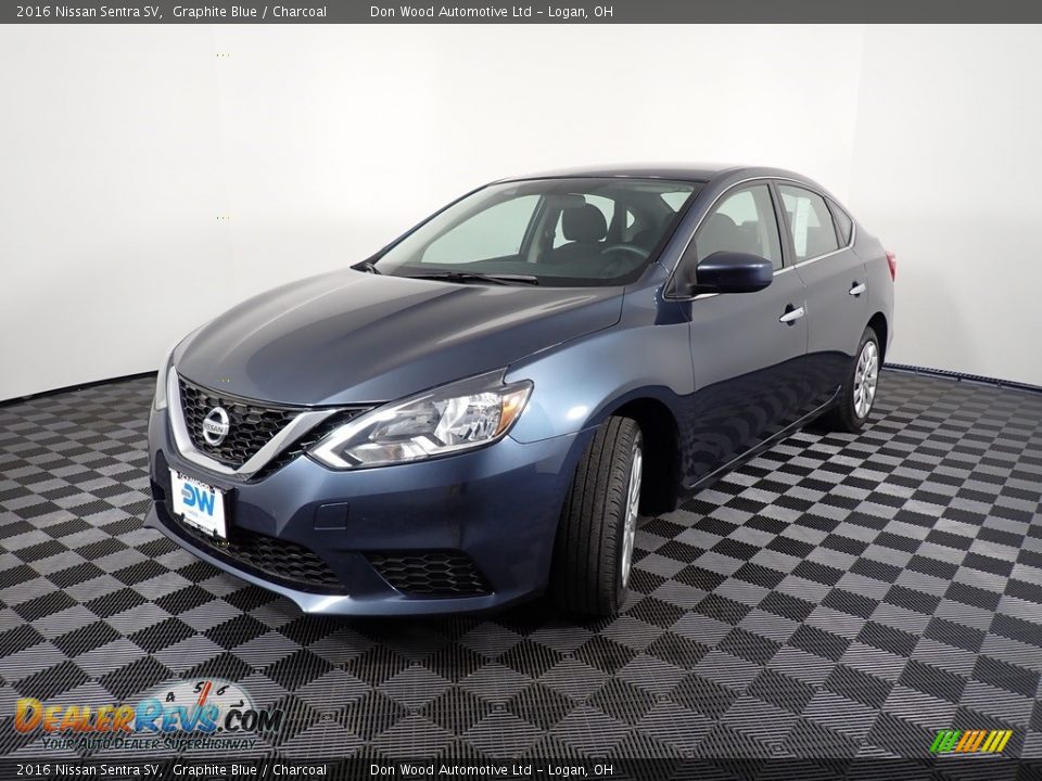 2016 Nissan Sentra SV Graphite Blue / Charcoal Photo #7