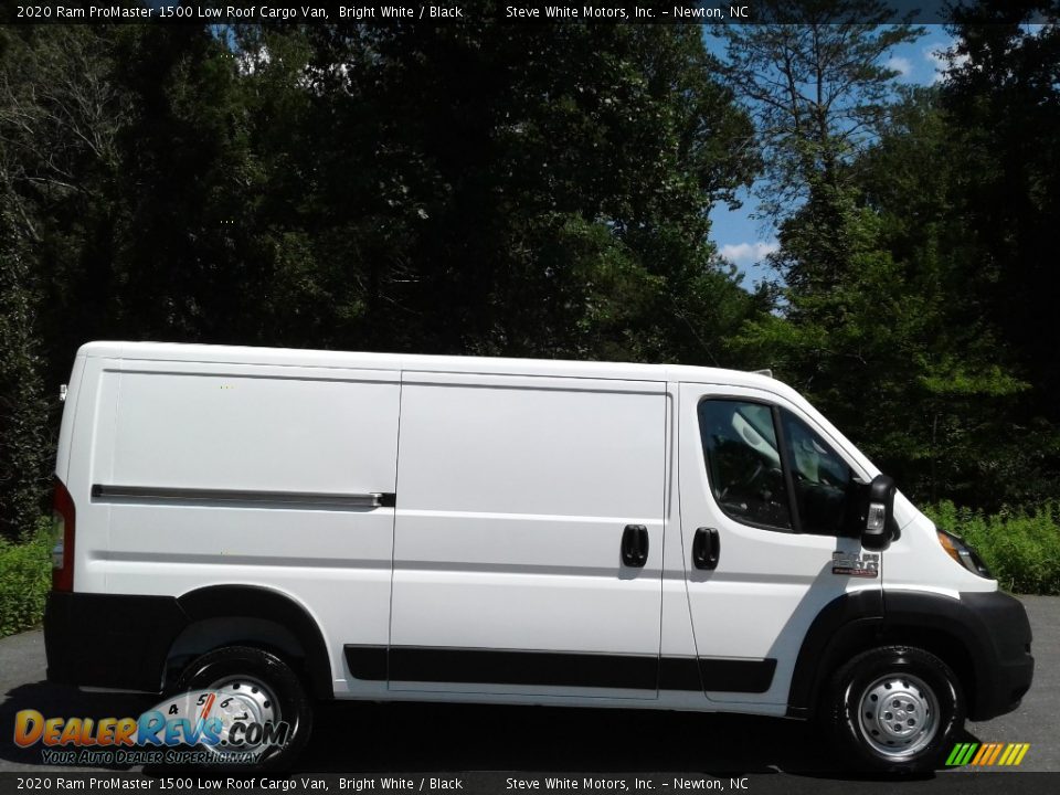 2020 Ram ProMaster 1500 Low Roof Cargo Van Bright White / Black Photo #5