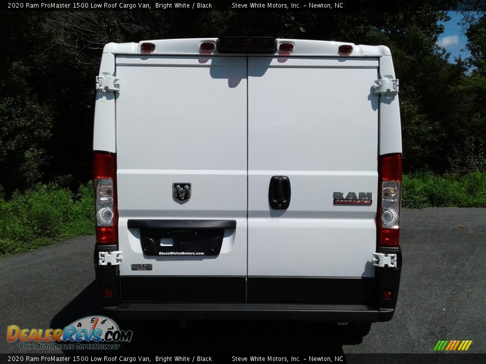 2020 Ram ProMaster 1500 Low Roof Cargo Van Bright White / Black Photo #7