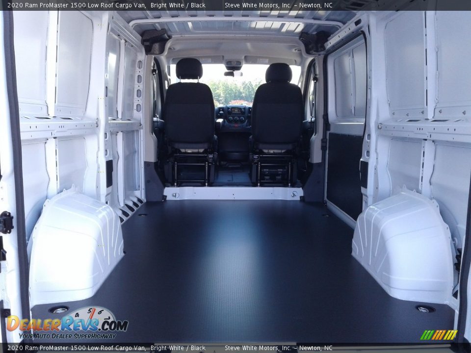 2020 Ram ProMaster 1500 Low Roof Cargo Van Bright White / Black Photo #12