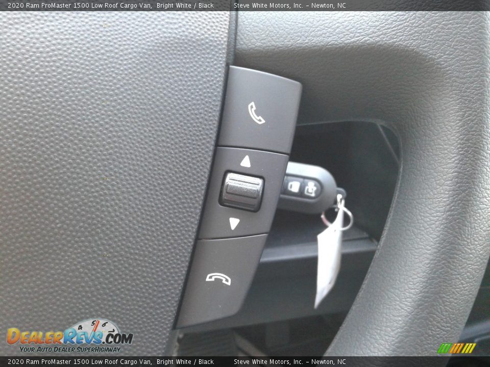 2020 Ram ProMaster 1500 Low Roof Cargo Van Bright White / Black Photo #17