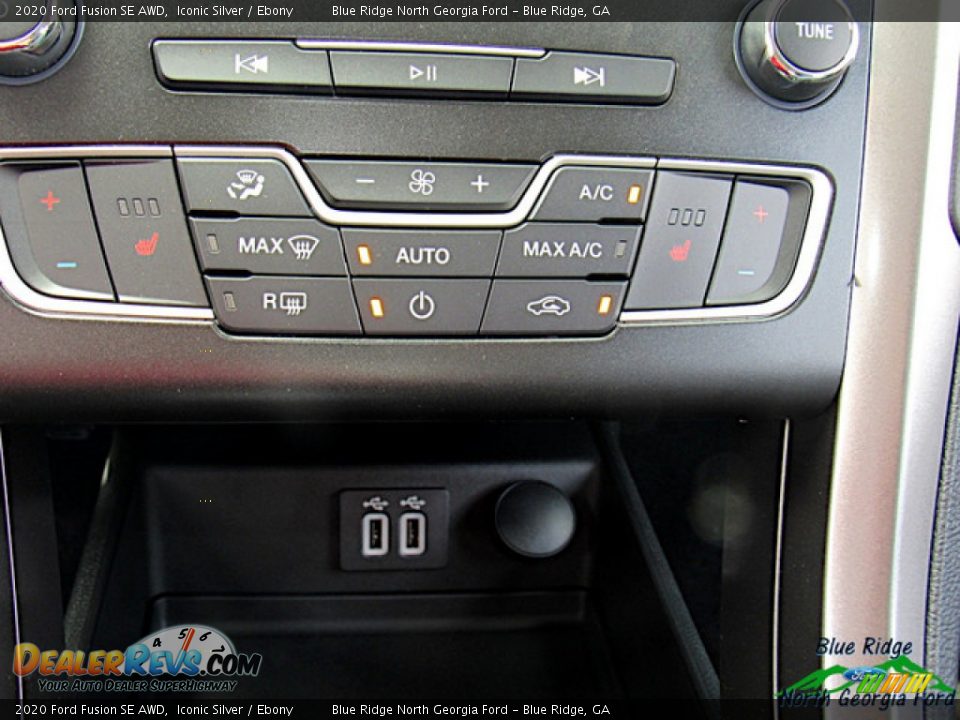 2020 Ford Fusion SE AWD Iconic Silver / Ebony Photo #22