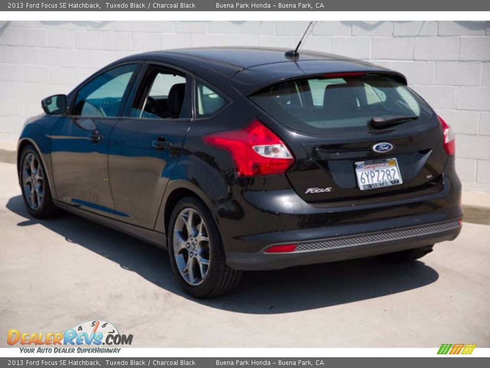 2013 Ford Focus SE Hatchback Tuxedo Black / Charcoal Black Photo #2