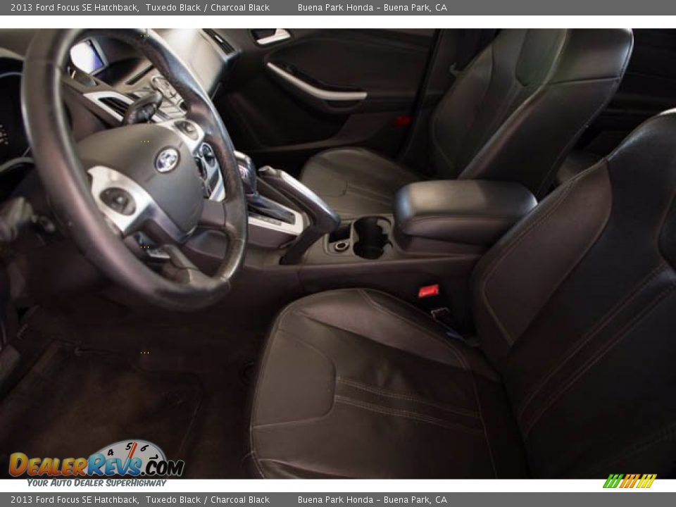 2013 Ford Focus SE Hatchback Tuxedo Black / Charcoal Black Photo #3