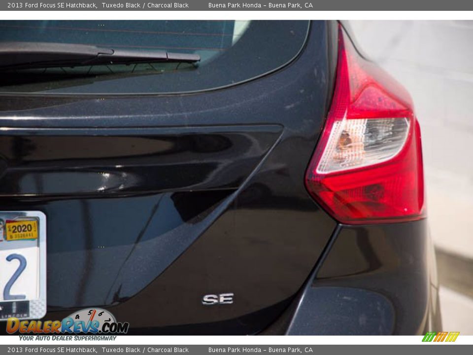 2013 Ford Focus SE Hatchback Tuxedo Black / Charcoal Black Photo #11