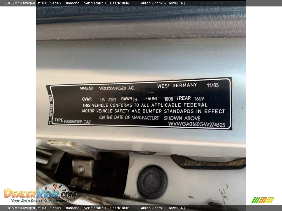 Info Tag of 1986 Volkswagen Jetta GL Sedan Photo #23