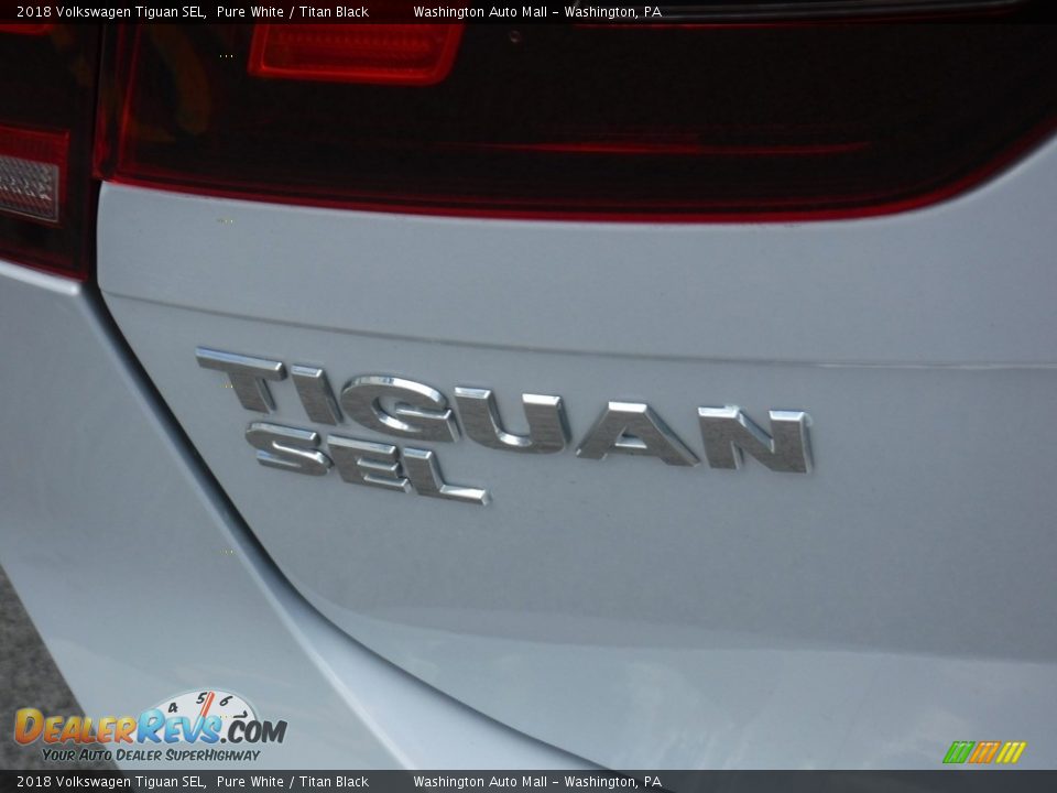 2018 Volkswagen Tiguan SEL Pure White / Titan Black Photo #10